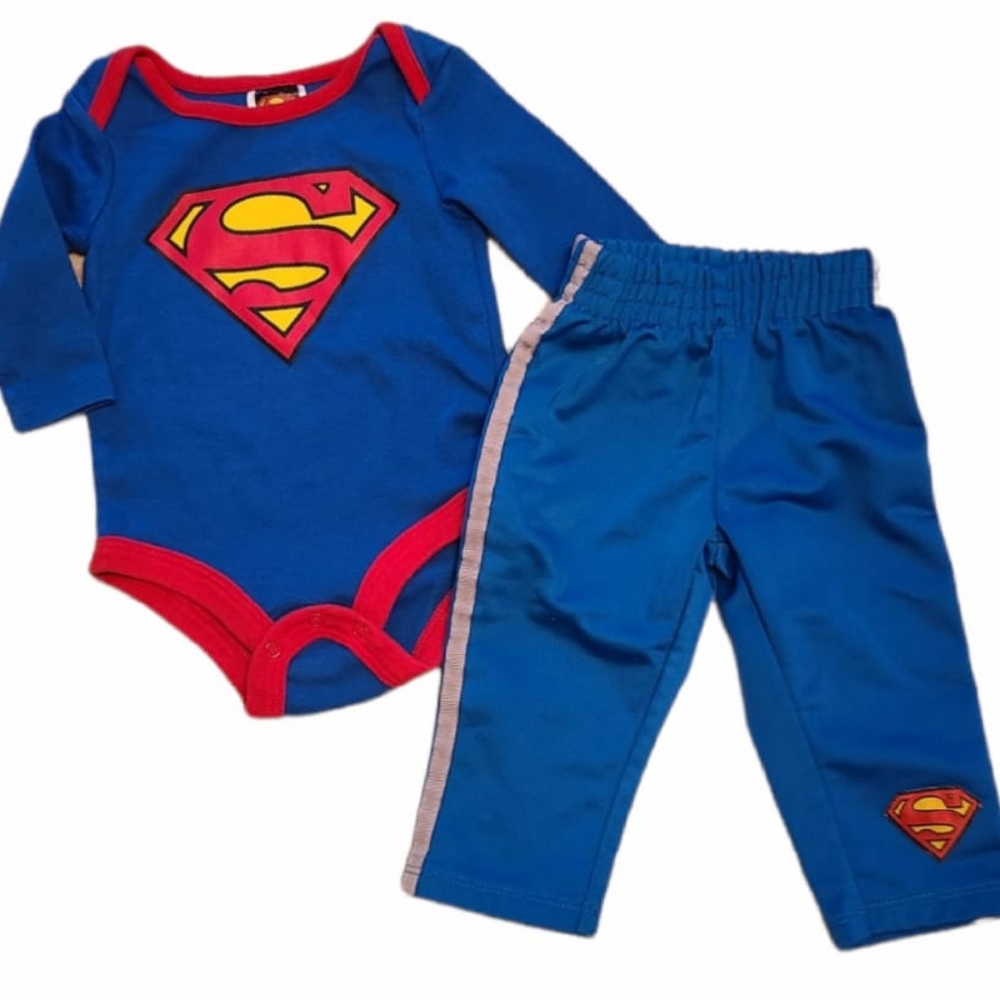 Superman long sleeved onesie/bodysuit with matching joggers